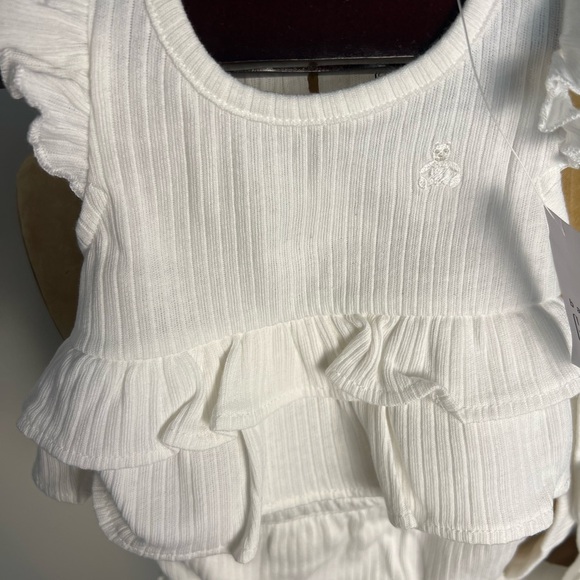 Baby Gap 0-3 months top, bottom and headband set in white - Picture 2 of 6